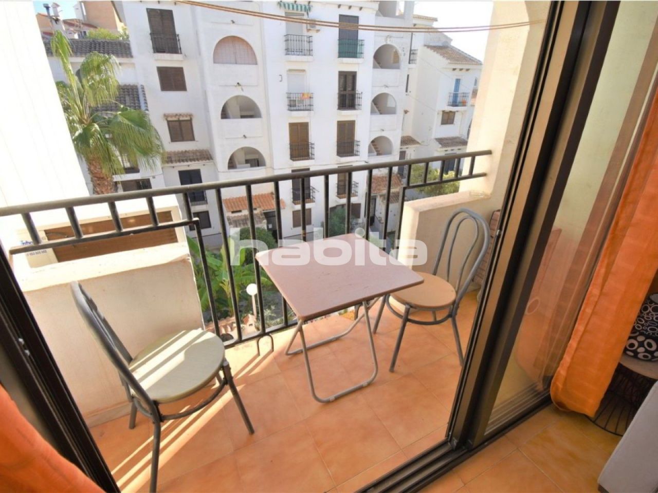 Apartment in Torrevieja, Spain, 42 sq.m - picture 1