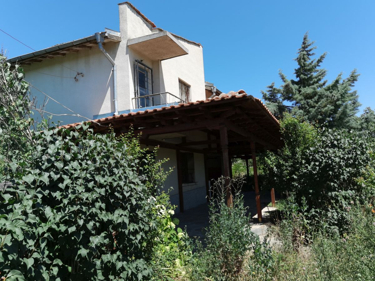 House in Yambol, Bulgaria, 170 sq.m - picture 1