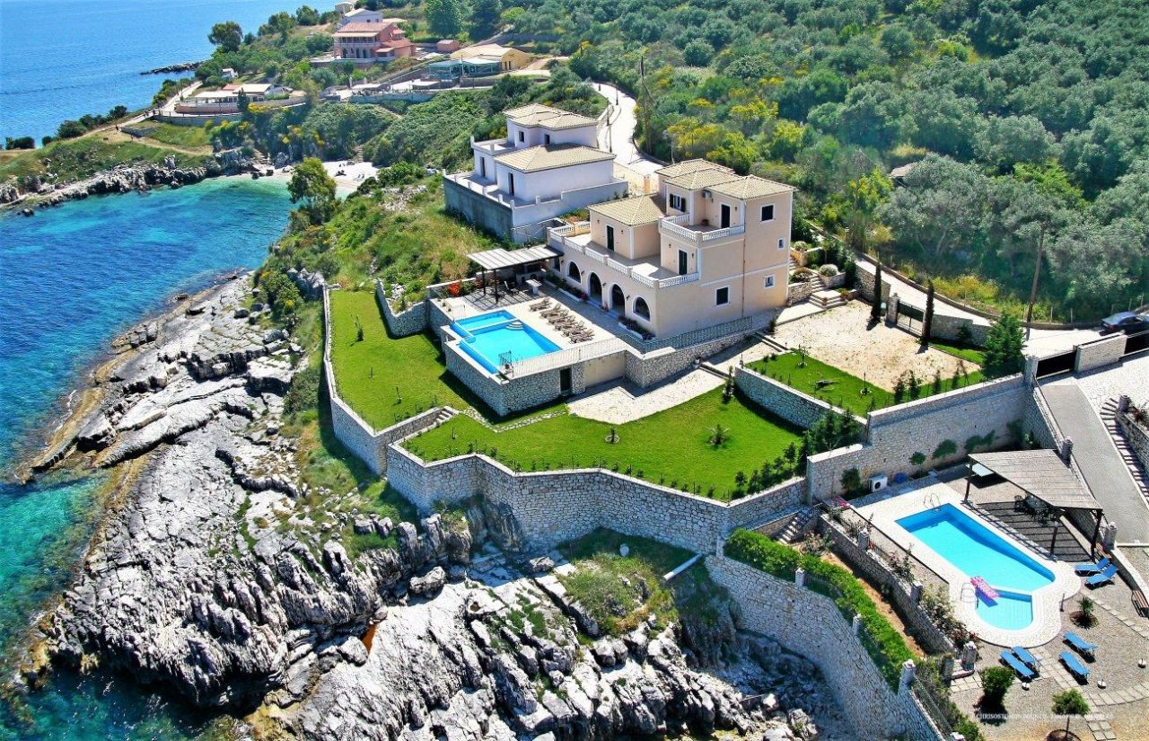 Villa in Insel Korfu, Griechenland, 340 m2 - Foto 1