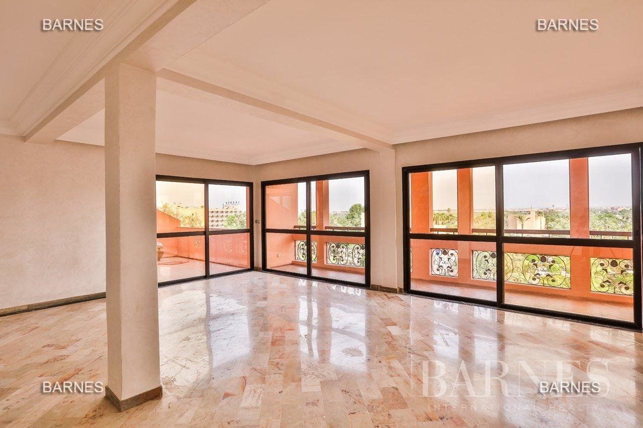 Flat in Marrakesh, Morocco, 242 sq.m - picture 1