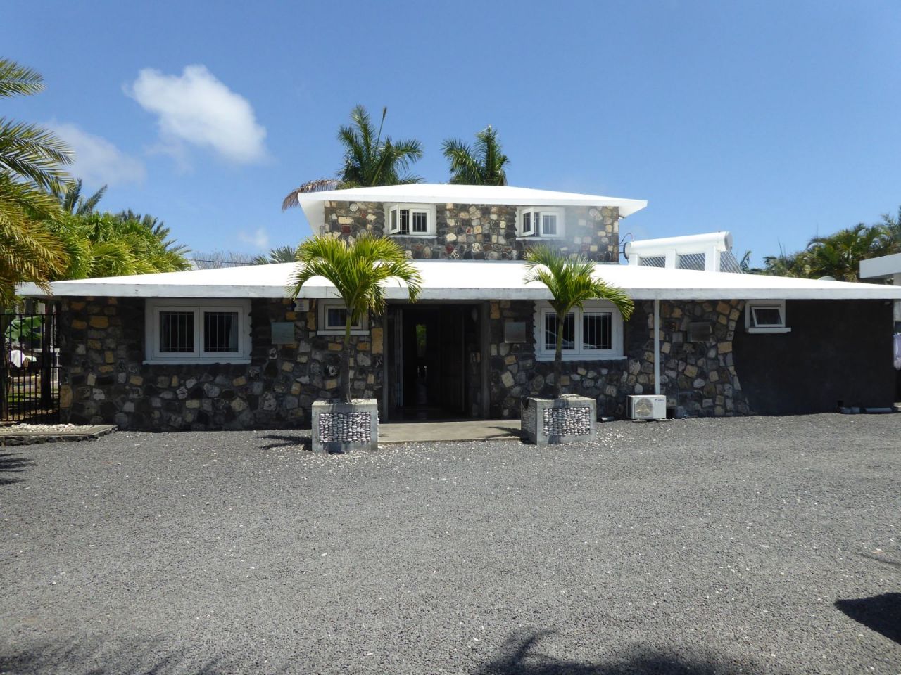 House Calodyne, Mauritius, 320 sq.m - picture 1