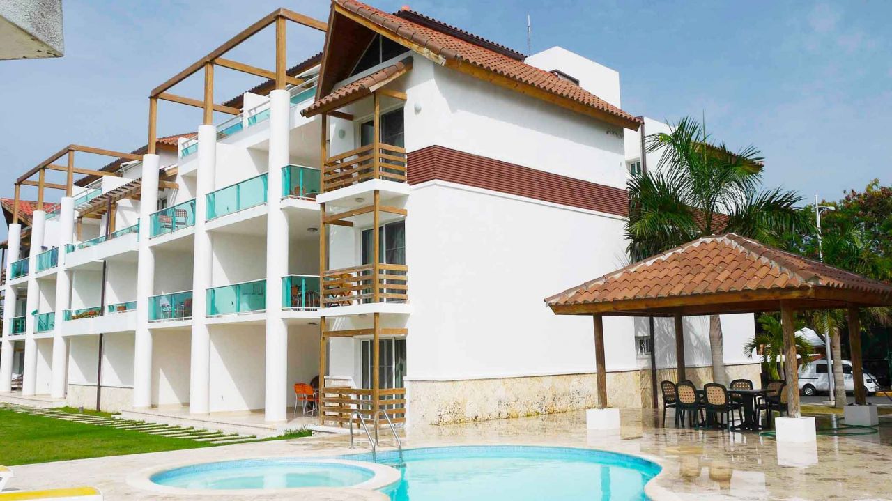 Apartment in Bavaro, Dominican Republic, 140 sq.m - picture 1
