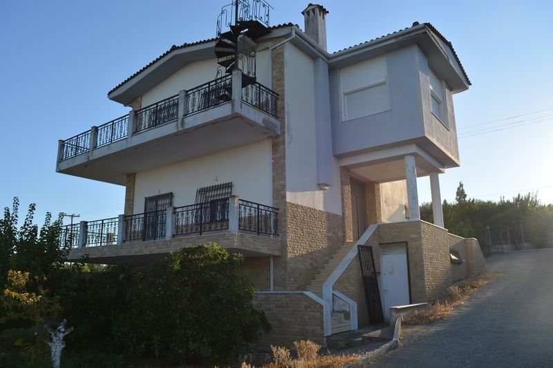 House in Thessaloniki, Greece, 370 sq.m - picture 1