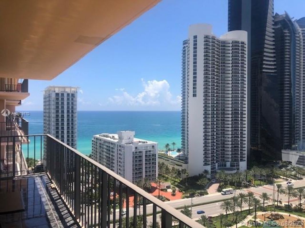 Wohnung in Miami, USA, 151 m2 - Foto 1