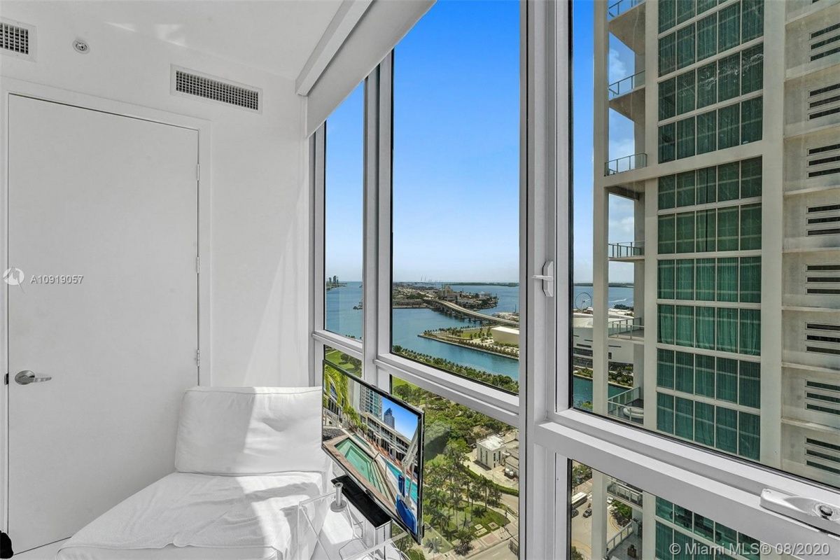 Wohnung in Miami, USA, 195 m2 - Foto 1