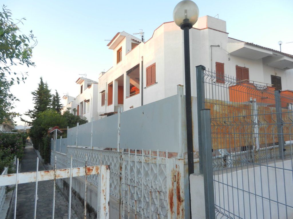 Flat in Scalea, Italy, 78 sq.m - picture 1