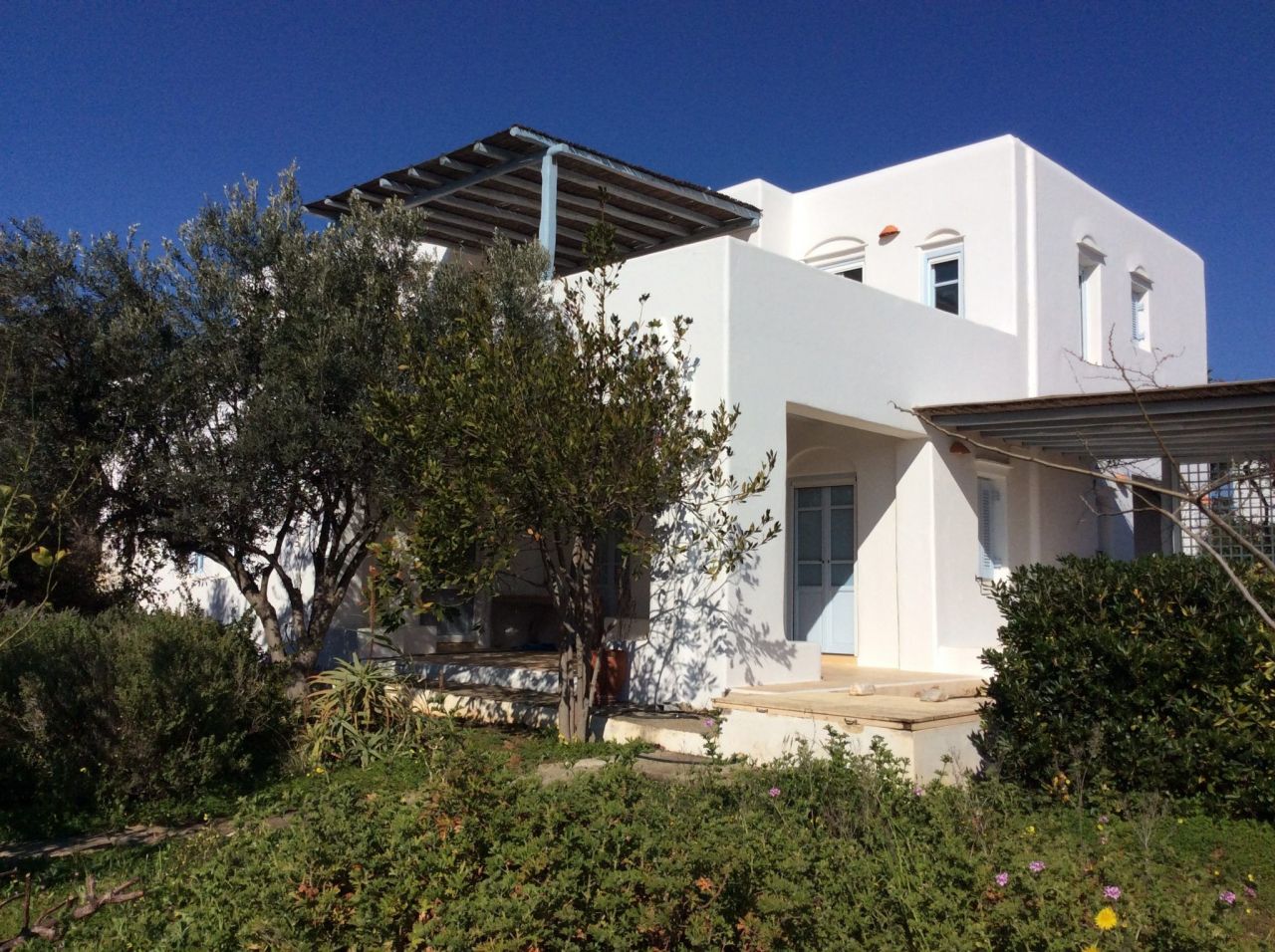 House on Paros, Greece, 296 sq.m - picture 1