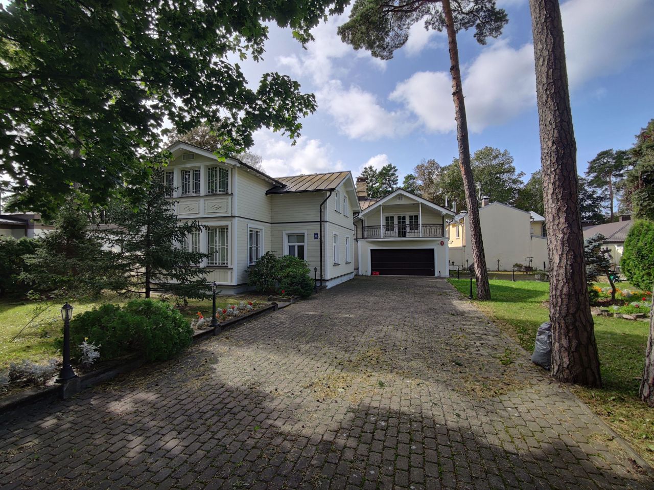 Maison à Jūrmala, Lettonie, 320 m2 - image 1