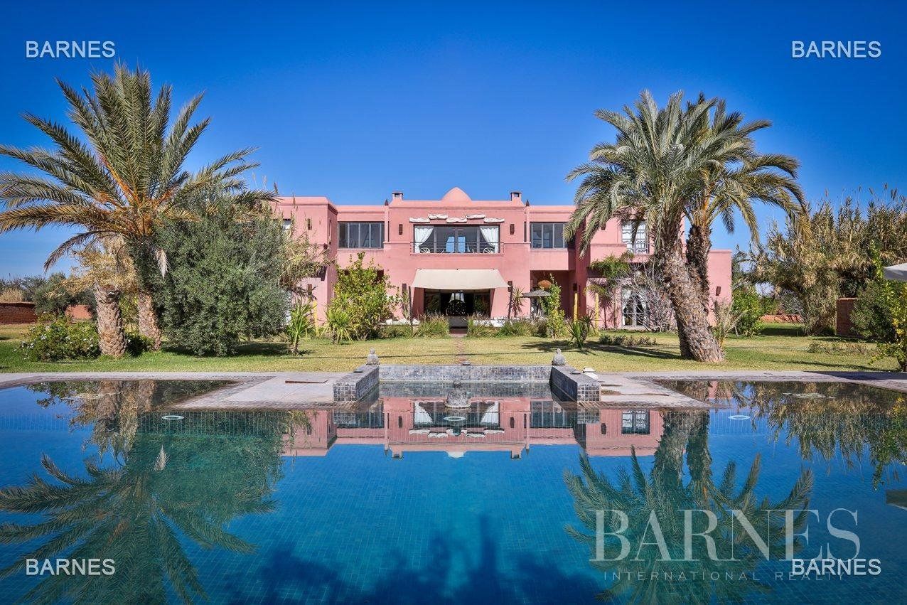 Casa en Marrakech, Marruecos, 900 m2 - imagen 1