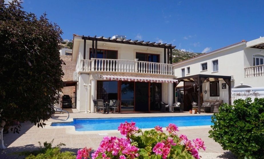 Villa in Paphos, Cyprus, 212 sq.m - picture 1