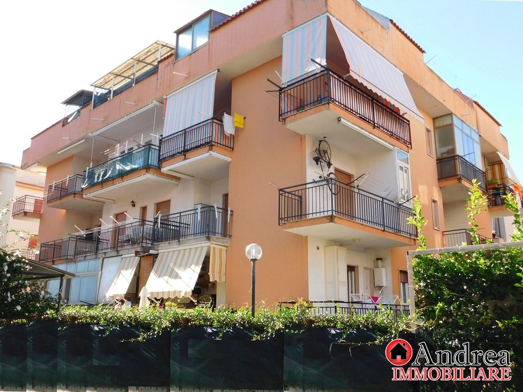 Apartment in Scalea, Italy, 36 sq.m - picture 1