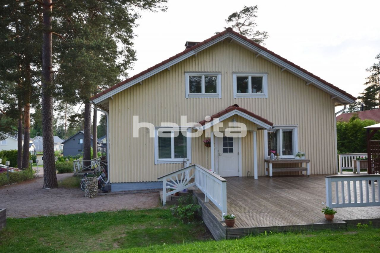 Flat in Jarvenpaa, Finland, 123 sq.m - picture 1