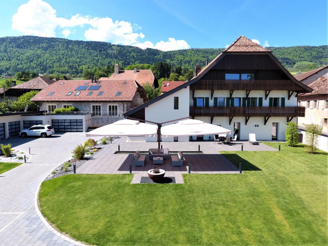 Casa Grandson, Suiza, 715 m2 - imagen 1