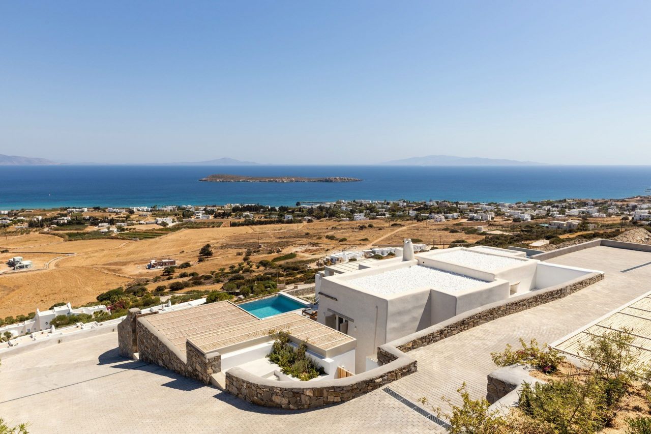House on Paros, Greece, 191 sq.m - picture 1