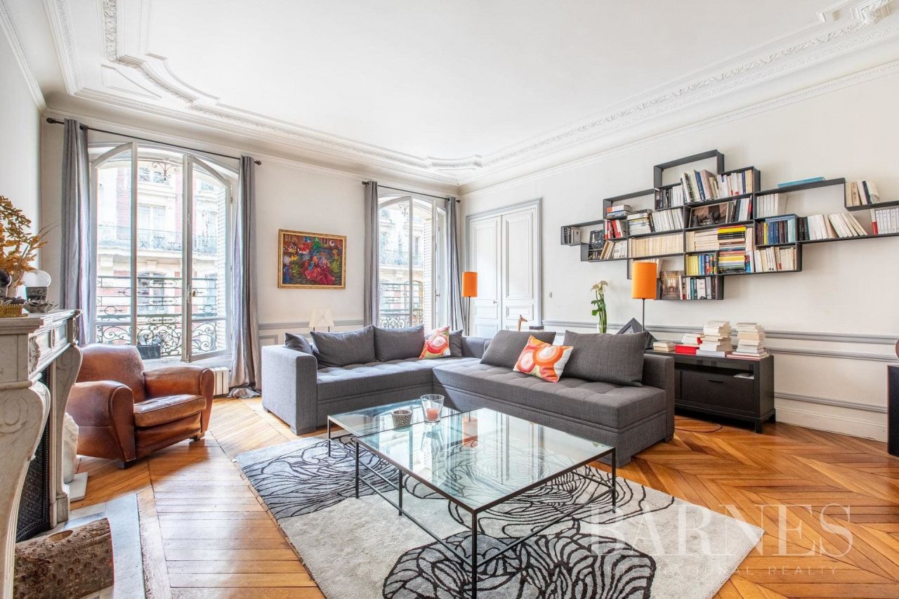 Wohnung in 8. Arrondissement von Paris, Frankreich, 170.8 m2 - Foto 1