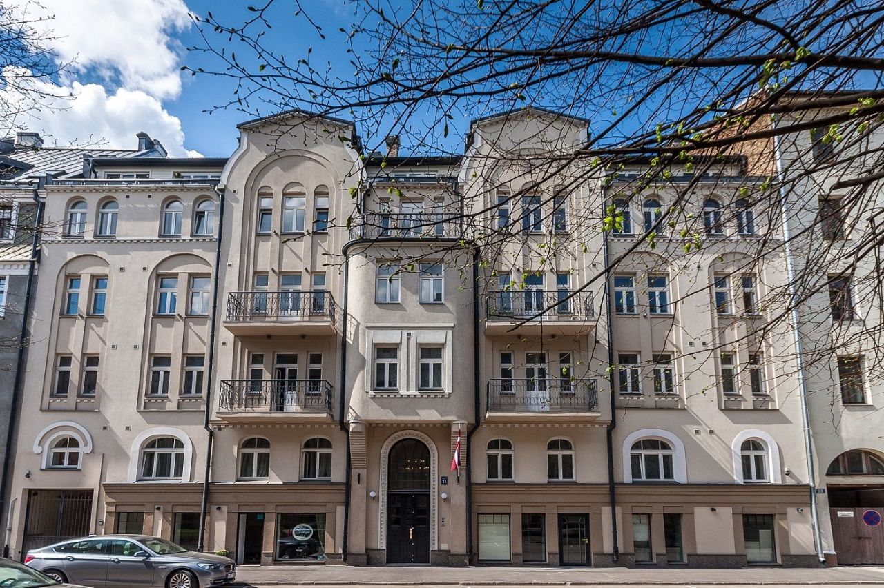 Apartment in Riga, Latvia, 96 sq.m - picture 1