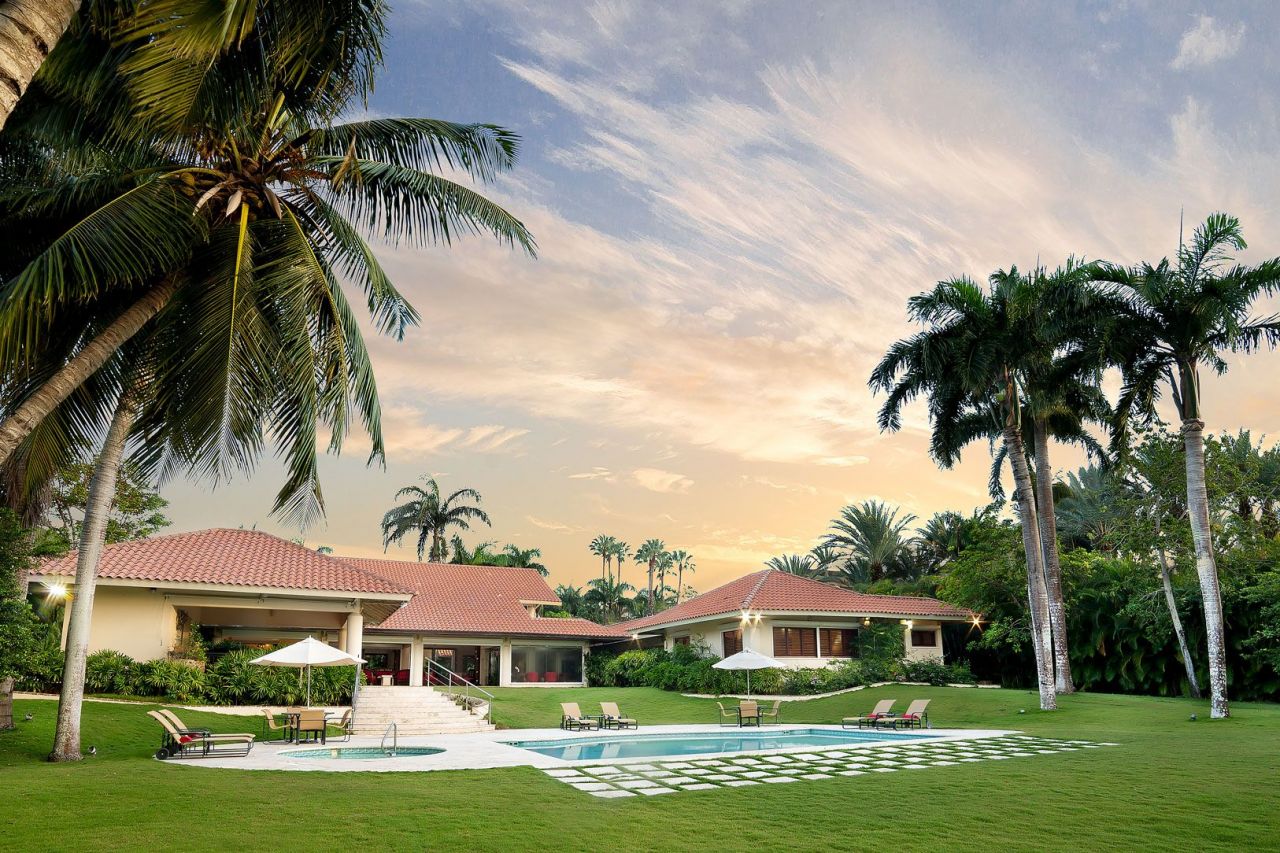 Villa in Casa de Campo, Dominican Republic, 1 265 sq.m - picture 1