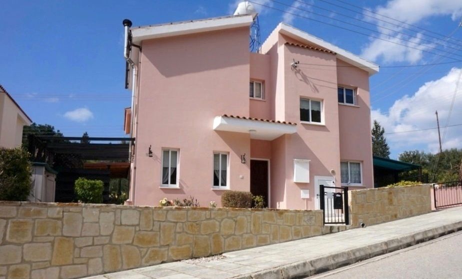 House in Paphos, Cyprus, 128 sq.m - picture 1