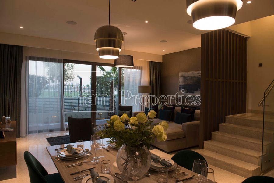 Maison urbaine Mohamed bin Rashid City, EAU, 307 m2 - image 1
