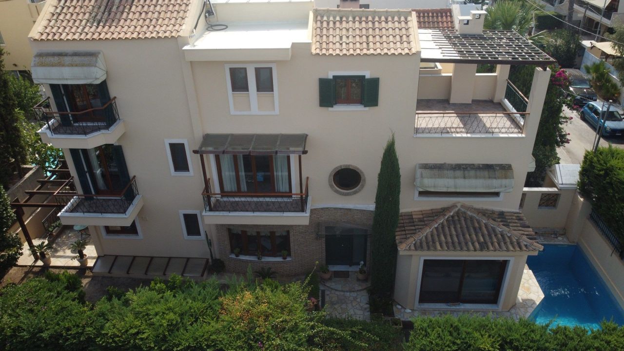 Maison à Voula, Grèce, 220 m2 - image 1