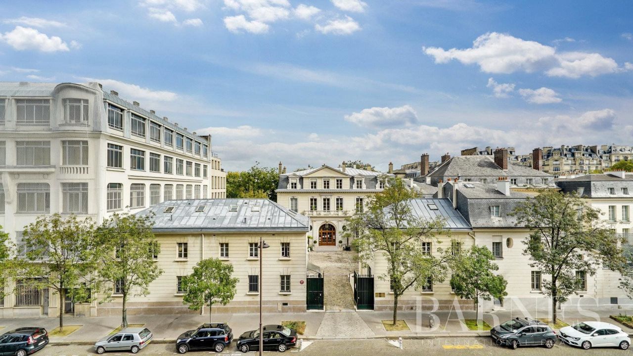 Appartement dans le 7ème arrondissement de Paris, France, 67.54 m2 - image 1