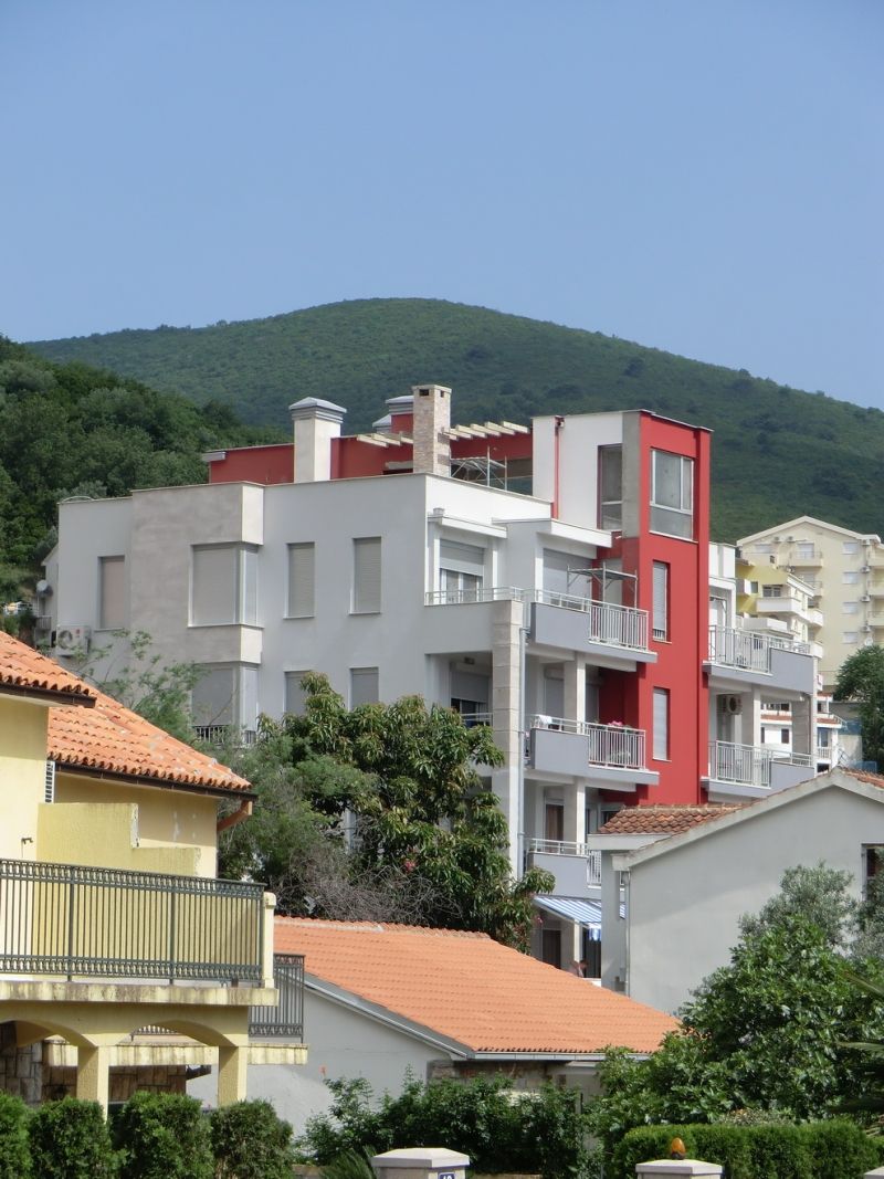 Piso en Budva, Montenegro, 240 m2 - imagen 1