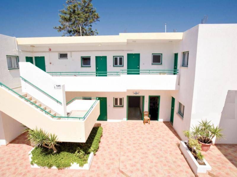 Gewerbeimmobilien in Agia Napa, Zypern, 1 276 m2 - Foto 1