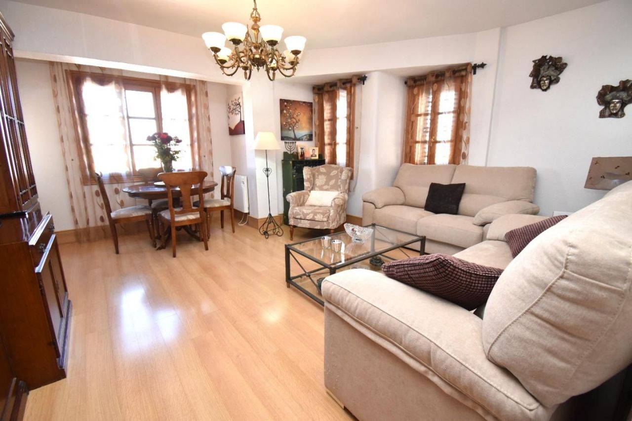 Wohnung in Santa Pola, Spanien, 100 m2 - Foto 1