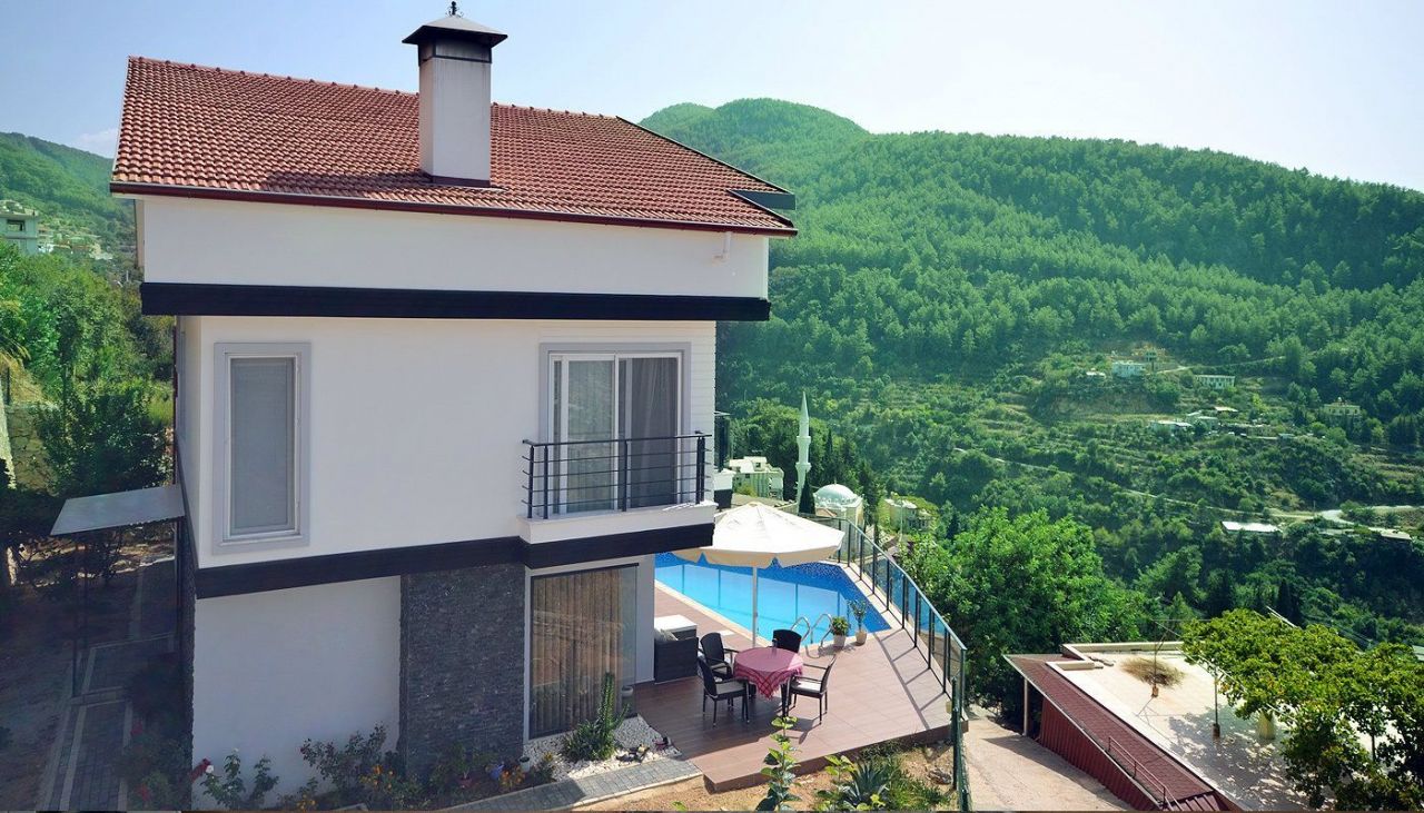 Villa in Alanya, Türkei, 280 m2 - Foto 1
