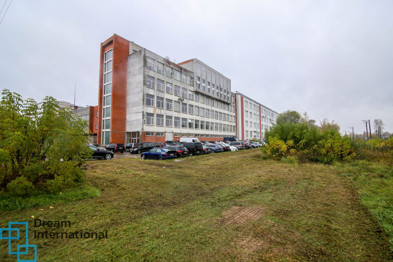 Commercial apartment building in Riga, Latvia, 4 478 sq.m - picture 1