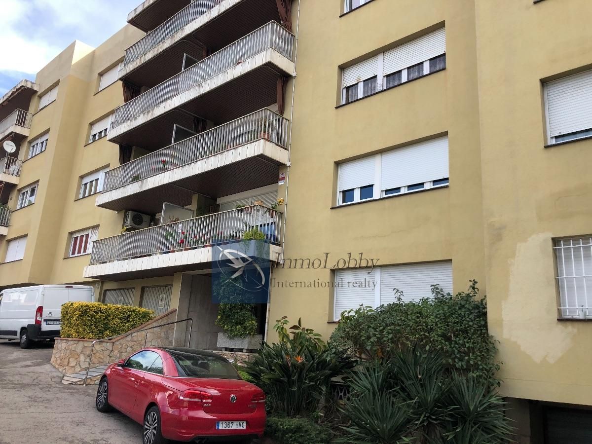 Apartment in Lloret de Mar, Spain, 122 sq.m - picture 1