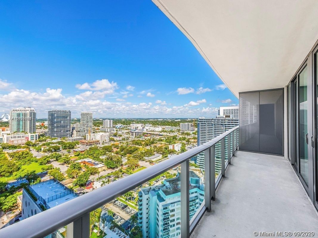 Appartement à Miami, États-Unis, 141 m2 - image 1