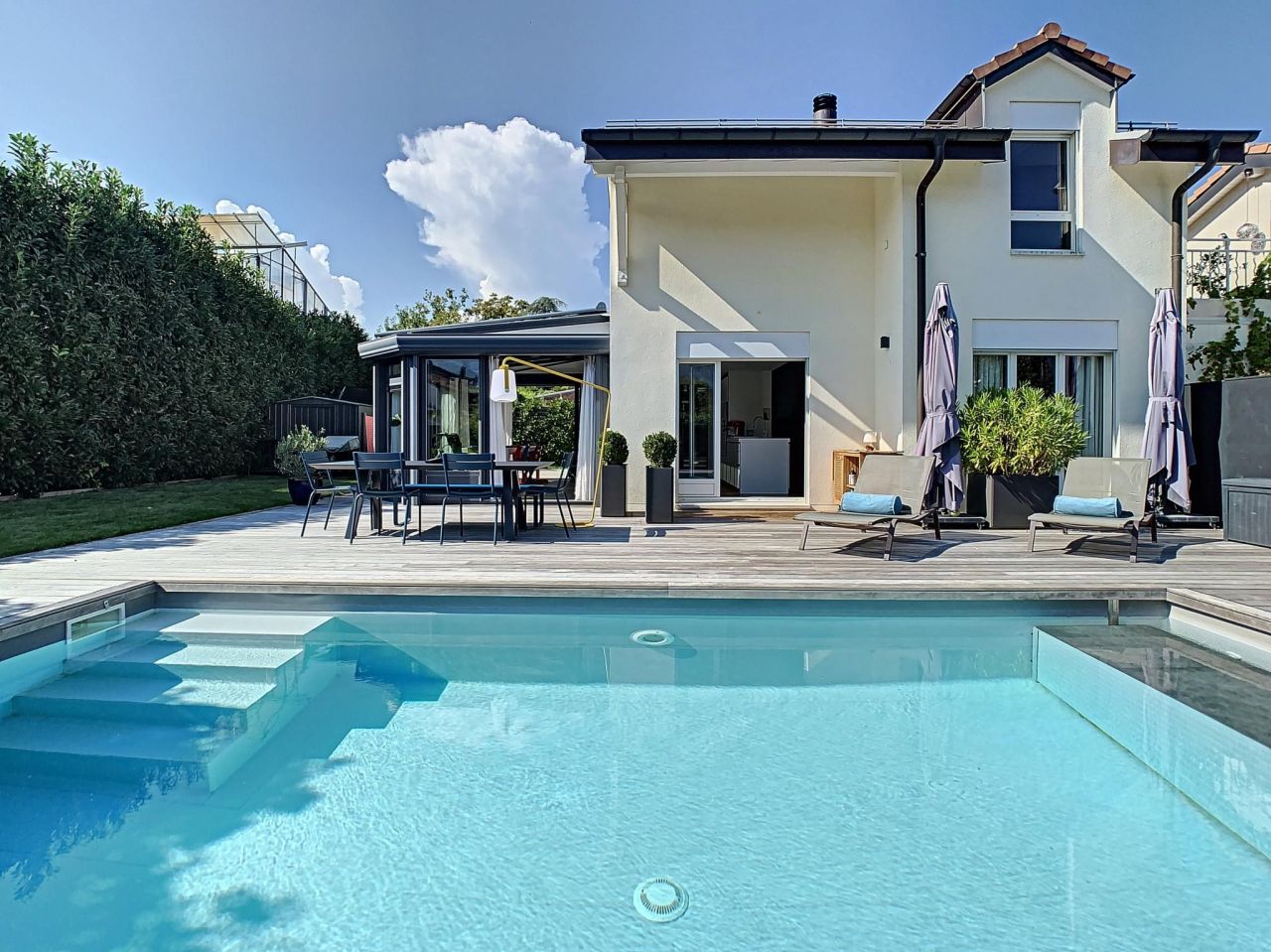Casa Vessy, Suiza, 395 m2 - imagen 1
