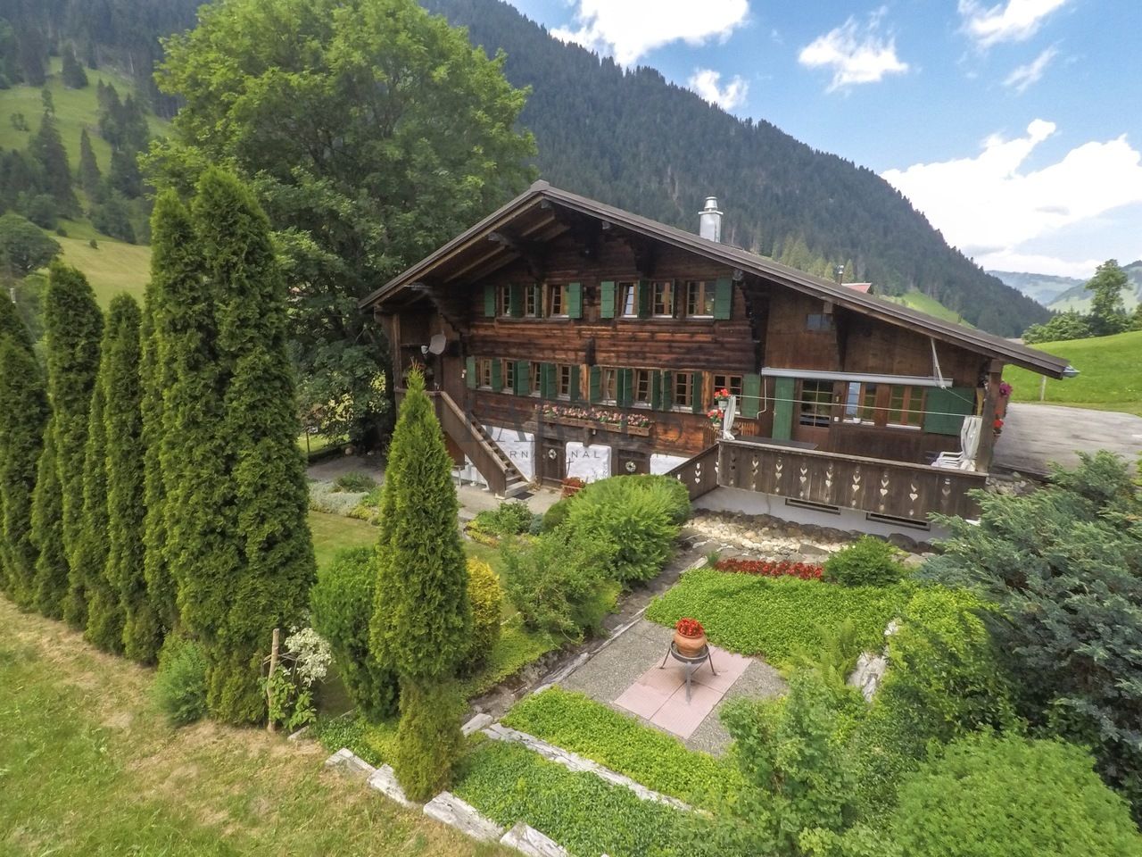 Casa en Gstaad, Suiza, 204 m2 - imagen 1