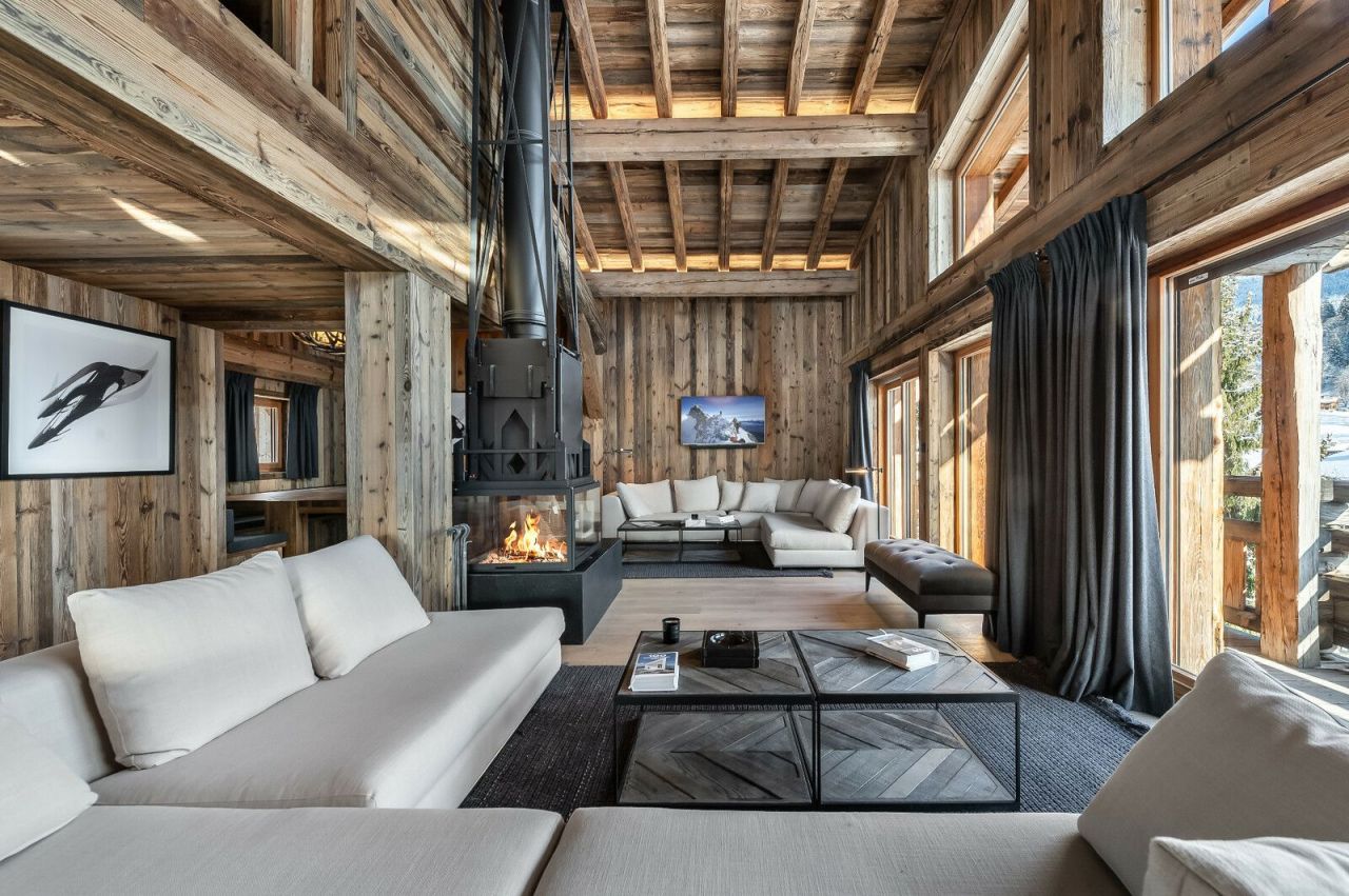 Chalet in Megeve, France, 416.55 sq.m - picture 1