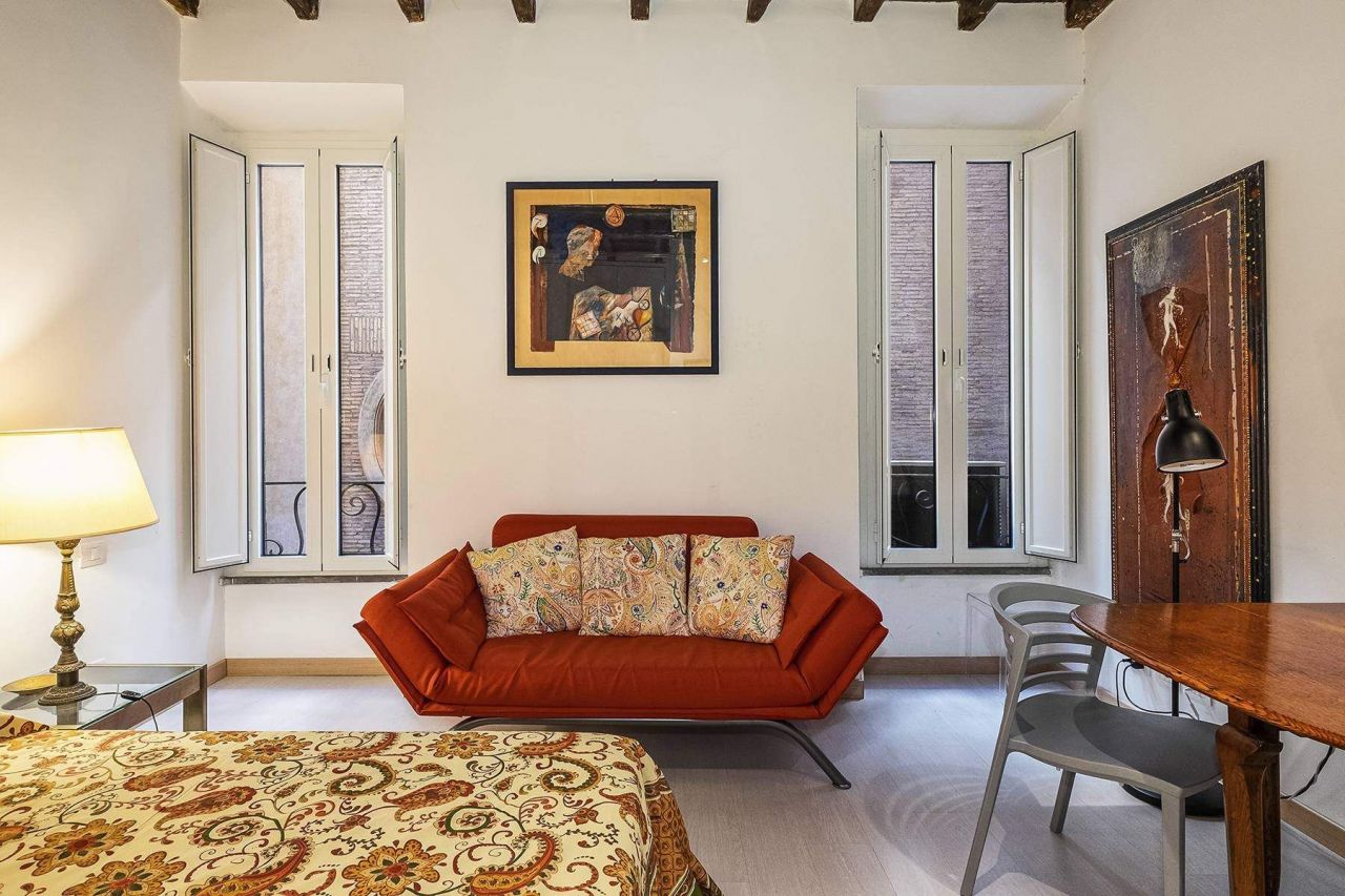 Appartement à Rome, Italie, 35 m2 - image 1