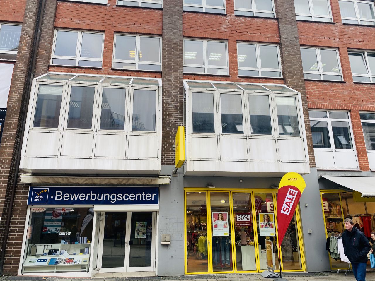 Shop in Hamburg, Germany, 3 415 sq.m - picture 1