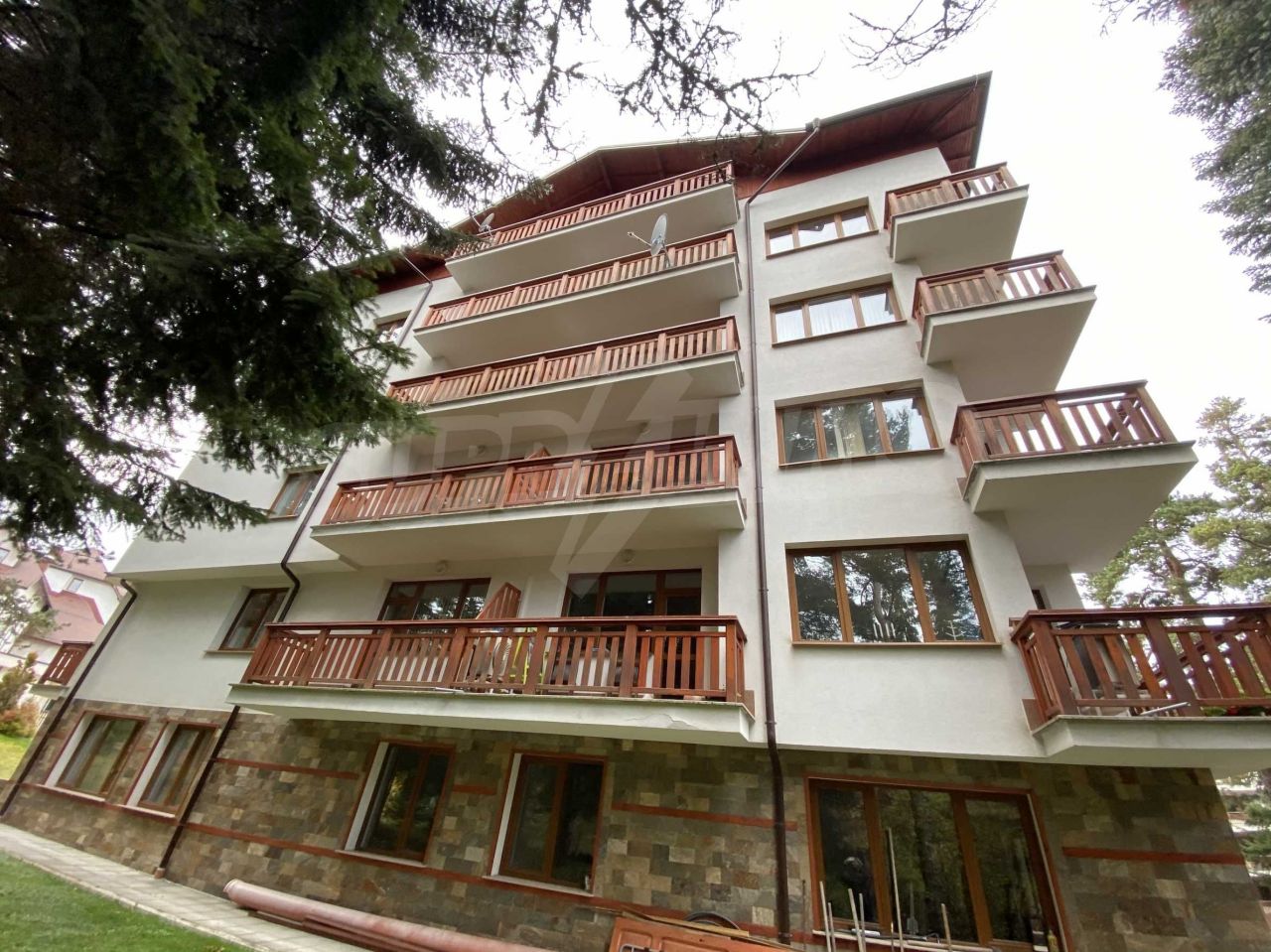 Apartment in Borovets, Bulgaria, 63 sq.m - picture 1