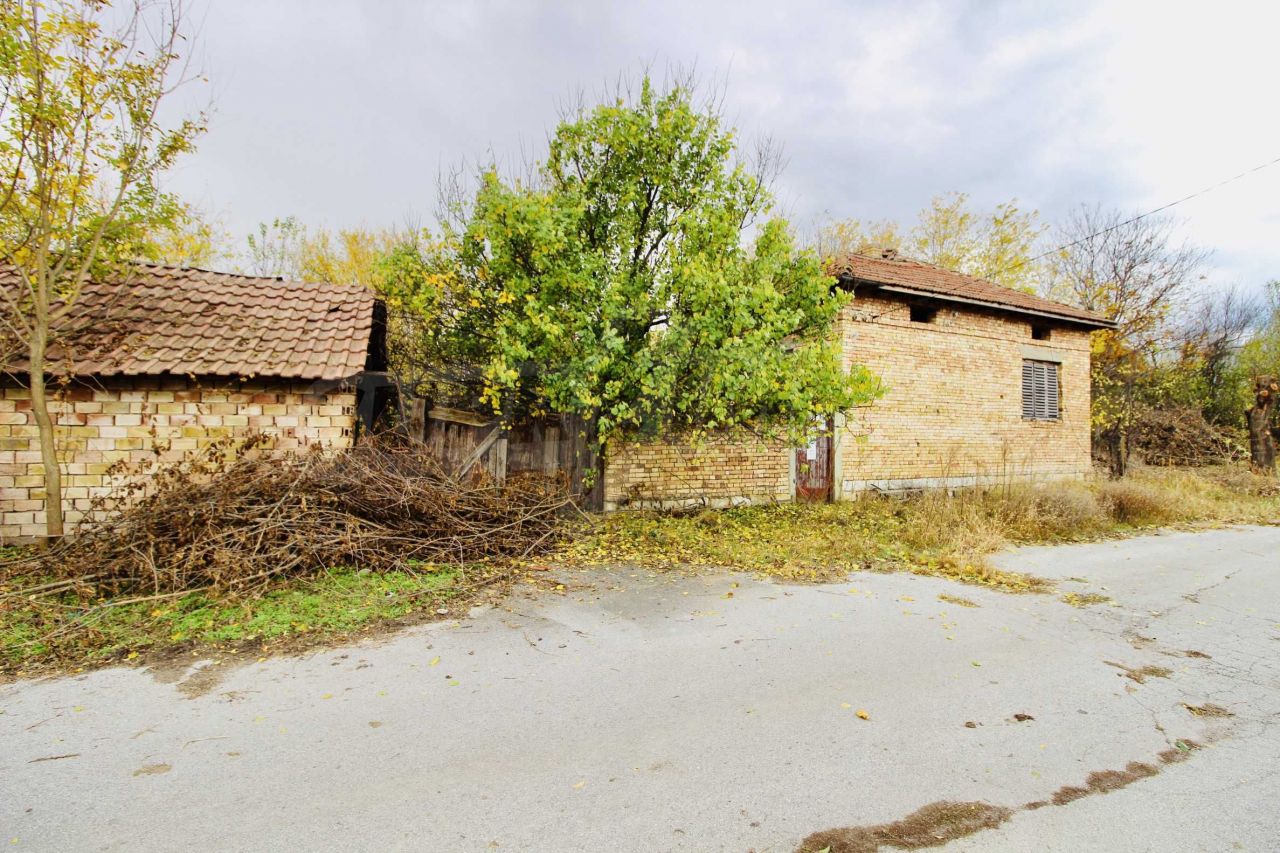Maison à Veliko Tarnovo, Bulgarie, 90 m2 - image 1
