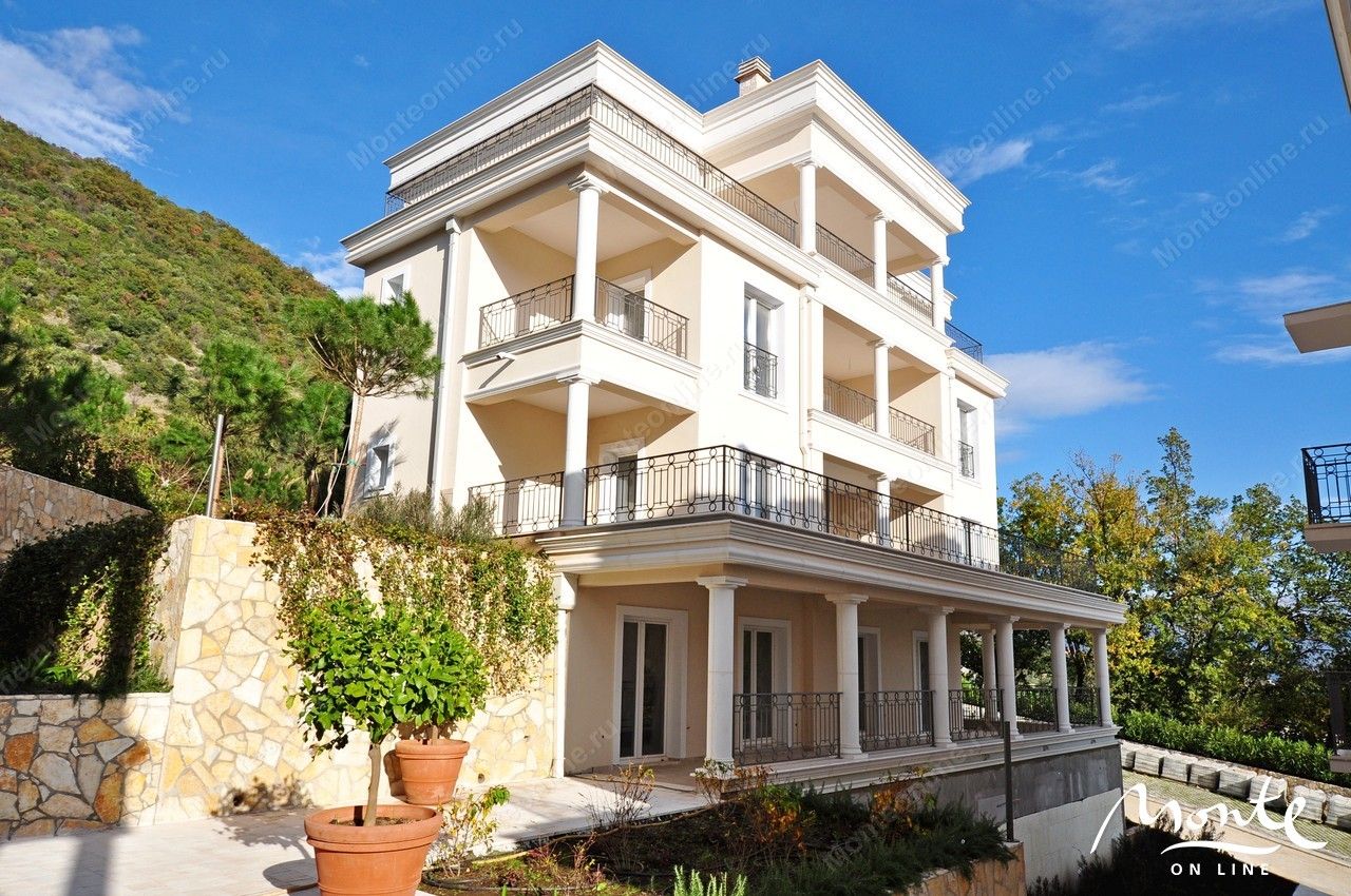 Appartement à Herceg-Novi, Monténégro, 158 m2 - image 1