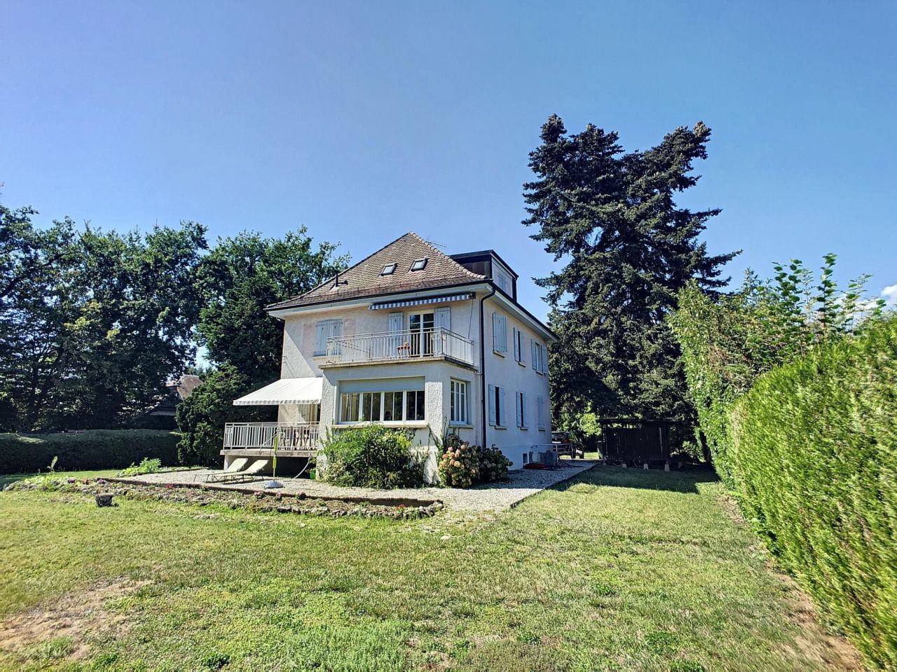 Casa Genthod, Suiza, 285 m2 - imagen 1
