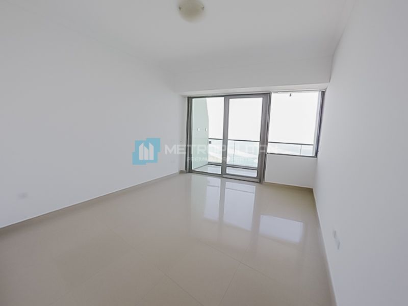 Apartment in Dubai, UAE, 92.9 sq.m - picture 1