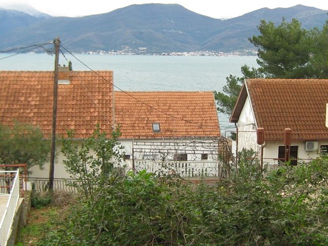 Land in Tivat, Montenegro, 327 ares - picture 1