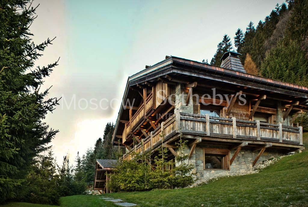 Cottage in Megeve, France, 490 sq.m - picture 1