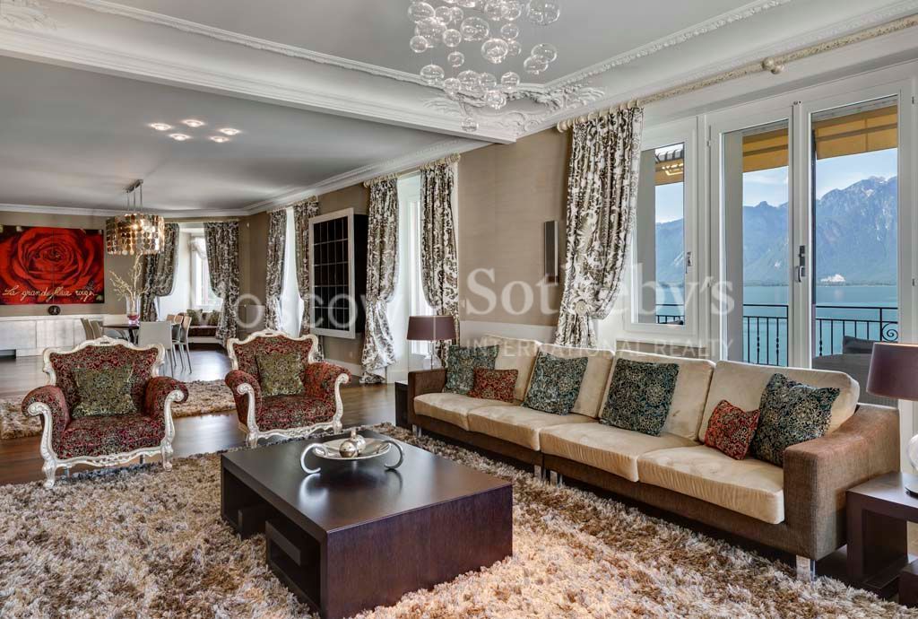 Apartment in Montreux, Switzerland, 170 sq.m - picture 1