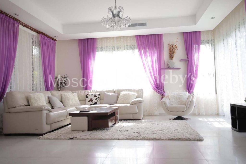 Villa in Limassol, Cyprus, 185 sq.m - picture 1