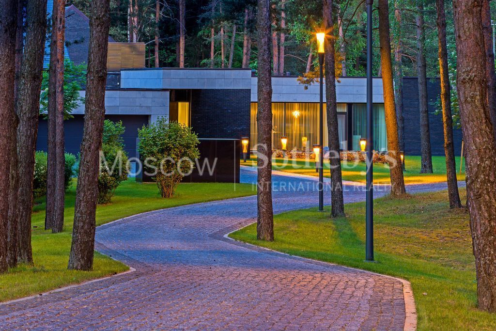 Villa in Vilnius, Litauen, 991 m2 - Foto 1