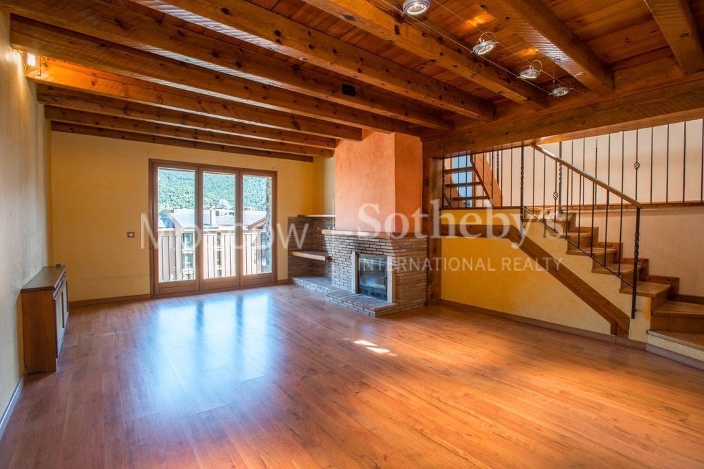 Penthouse in Sispony, Andorra, 155 sq.m - picture 1