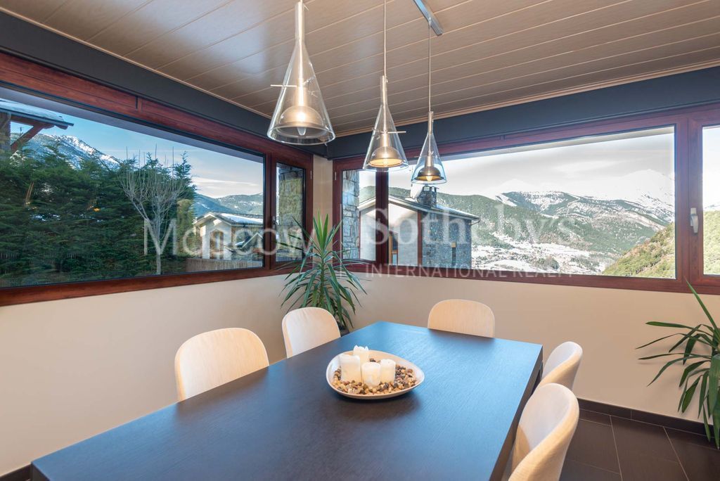 Cottage in Anyos, Andorra, 330 sq.m - picture 1