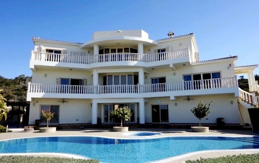 Mansion in Paphos, Zypern, 550 m2 - Foto 1